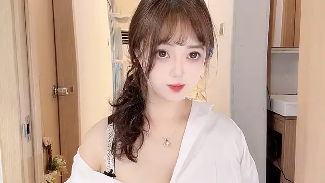 Snapshot of DDDDDoremi chatting on October 30, 2025, 1:51 am DDDDDoremi online show from October 30, 2025, 1:51 am