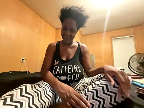 saltlightEmber online show from November 28, 2025, 1:30 am