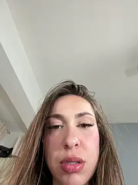 alicewonder 8 online show from March 5, 2026, 11:39 am