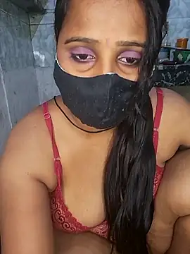 Snapshot of Minu_love chatting on February 20, 2026, 6:19 pm Minu love online show from February 20, 2026, 6:19 pm