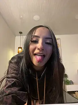 Snapshot of antonellariva_ chatting on June 2, 2026, 7:05 pm antonellariva online show from June 2, 2026, 7:05 pm