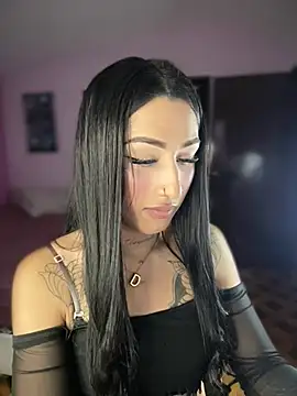  Denisse444 online show from January 13, 2026, 10:48 pm