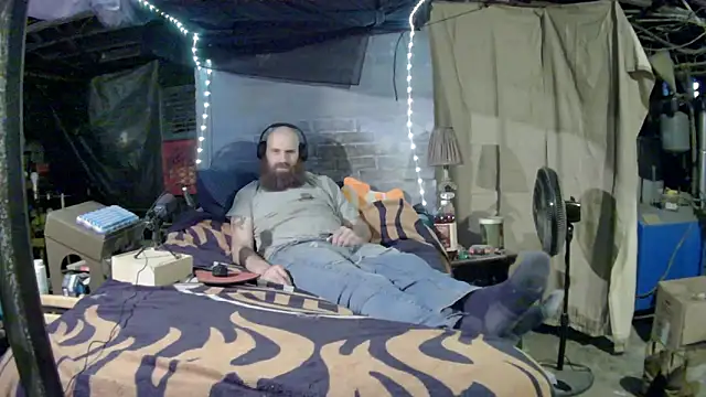 Cowboy815 online show from December 3, 2025, 7:56 pm