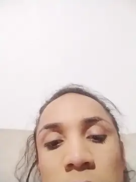 Snapshot of Cristal_Gem1 chatting on September 29, 2025, 7:46 am Cristal Gem1 online show from September 29, 2025, 7:46 am