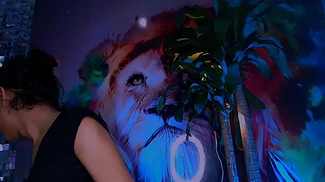 Snapshot of Cristal_Gem1 chatting on October 20, 2025, 4:57 am Cristal Gem1 online show from October 20, 2025, 4:57 am