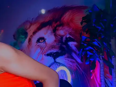 Snapshot of Cristal_Gem1 chatting on November 8, 2025, 3:07 am Cristal Gem1 online show from November 8, 2025, 3:07 am