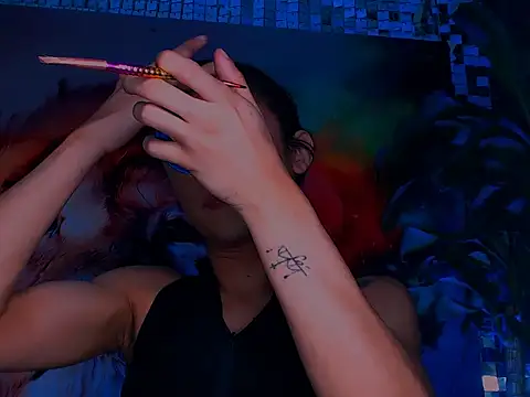 Snapshot of Cristal_Gem1 chatting on November 17, 2025, 11:49 am Cristal Gem1 online show from November 17, 2025, 11:49 am