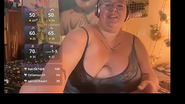 Snapshot of ClaraLimon chatting on July 13, 2026, 10:23 pm ClaraLimon online show from July 13, 2026, 10:23 pm