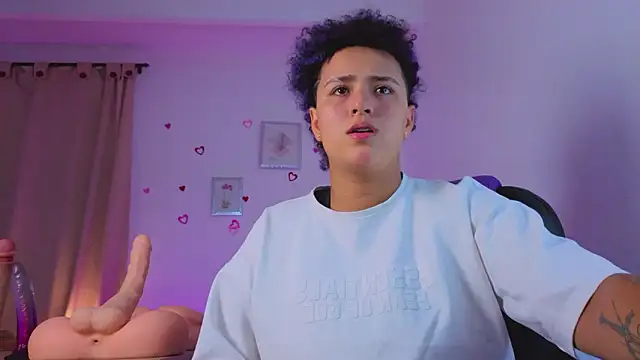 LiaaMoretzz online show from March 10, 2026, 12:15 am