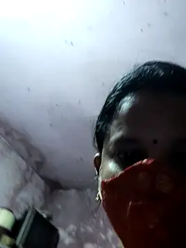 Snapshot of Cute-Priya2 chatting on October 9, 2025, 12:08 am Cute-Priya2 online show from October 9, 2025, 12:08 am