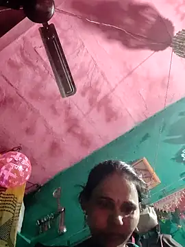 Pooja750 online show from January 14, 2026, 4:45 pm