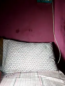 Snapshot of Moonshine07 chatting on February 10, 2026, 3:49 pm Moonshine07 online show from February 10, 2026, 3:49 pm