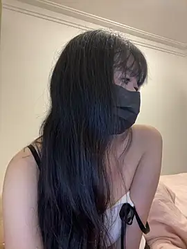 Minnie-2025 online show from September 26, 2025, 3:49 pm