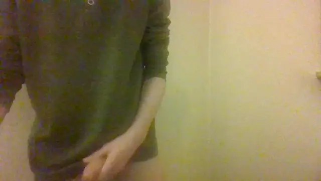 your boy toy18 online show from October 1, 2025, 11:38 am