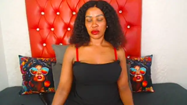 GaggingQueen32 online show from December 22, 2025, 3:58 am