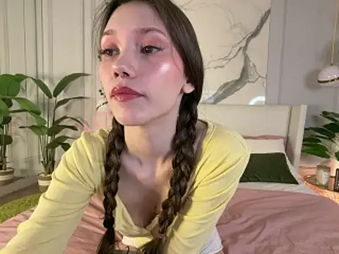 MaryNixon  online show from March 30, 2026, 5:19 am