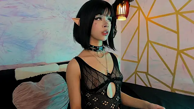 Snapshot of badfairy chatting on October 8, 2025, 5:38 am badfairy online show from October 8, 2025, 5:38 am