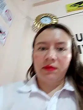 Snapshot of Hannah-colx chatting on January 17, 2026, 3:50 pm Hannah-colx online show from January 17, 2026, 3:50 pm