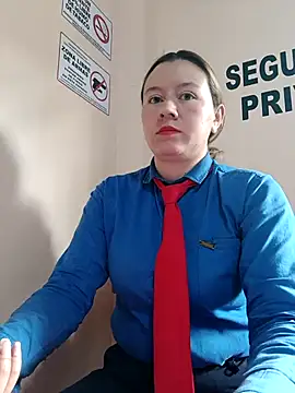 Snapshot of Hannah-colx chatting on February 12, 2026, 1:50 pm Hannah-colx online show from February 12, 2026, 1:50 pm