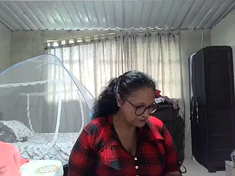  Cristal online show from October 25, 2025, 12:56 pm