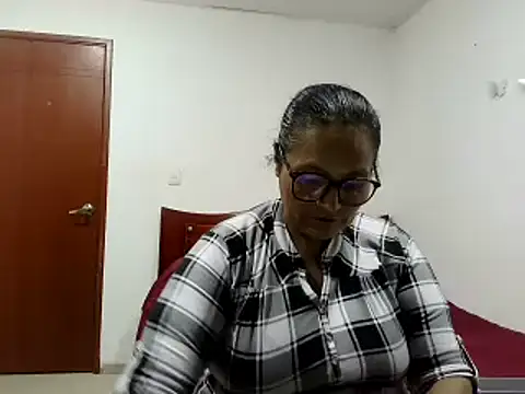  Cristal online show from November 24, 2025, 5:18 am