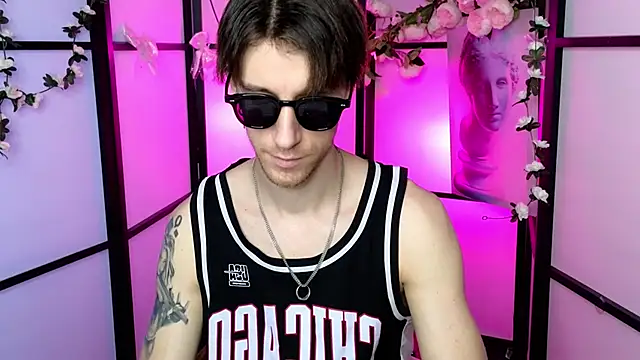 mark caron online show from June 8, 2026, 12:27 pm