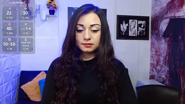 Eva Roussell online show from September 24, 2025, 2:42 pm