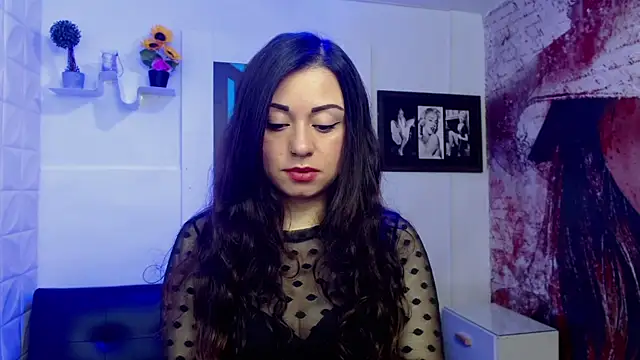 Eva Roussell online show from October 2, 2025, 2:35 pm