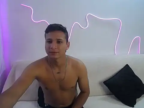 Snapshot of brutal_dirty_sex chatting on September 20, 2025, 7:15 pm brutal dirty sex online show from September 20, 2025, 7:15 pm