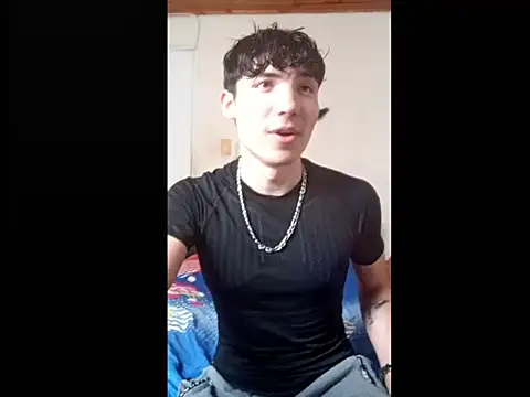 knielBgm online show from October 6, 2025, 3:42 pm