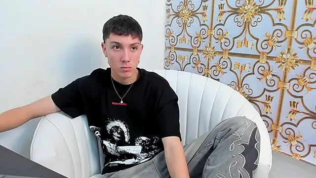 LittleDanny  online show from January 10, 2026, 8:10 pm