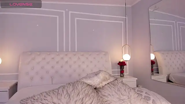 sakura Gomez online show from April 12, 2026, 7:19 pm