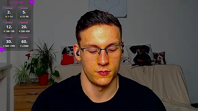 ZeinMiracles online show from March 27, 2026, 10:53 pm