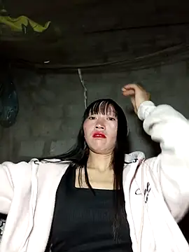 tcm-cute online show from November 17, 2025, 5:30 pm