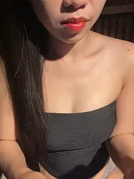 Yumii 09 online show from January 12, 2026, 7:19 pm