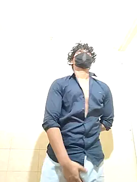 Snapshot of Goodmens5 chatting on September 25, 2025, 9:57 am Goodmens5 online show from September 25, 2025, 9:57 am