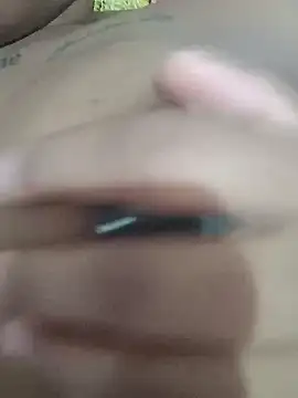 nessinha12 online show from September 14, 2025, 5:45 pm