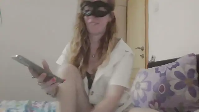 Margarita2500 online show from September 21, 2025, 2:24 am