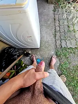 Snapshot of exibido021 chatting on November 4, 2025, 3:55 pm exibido021 online show from November 4, 2025, 3:55 pm