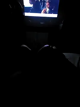 Snapshot of exibido021 chatting on January 7, 2026, 2:47 am exibido021 online show from January 7, 2026, 2:47 am