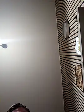 krysztalowy online show from April 5, 2026, 2:20 am