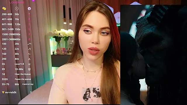 MimiFors online show from November 29, 2025, 6:00 pm