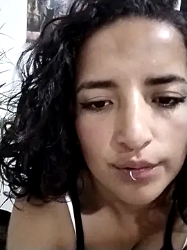 Snapshot of luna_love_xoxo chatting on September 14, 2025, 3:38 am luna love xoxo online show from September 14, 2025, 3:38 am