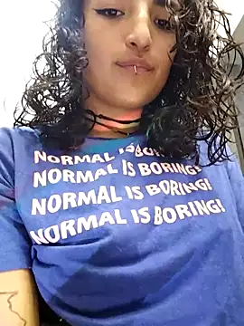 Snapshot of luna_love_xoxo chatting on November 20, 2025, 12:55 am luna love xoxo online show from November 20, 2025, 12:55 am