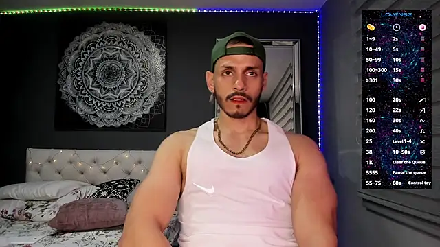 Snapshot of TianZilac chatting on October 25, 2025, 11:10 pm TianZilac online show from October 25, 2025, 11:10 pm