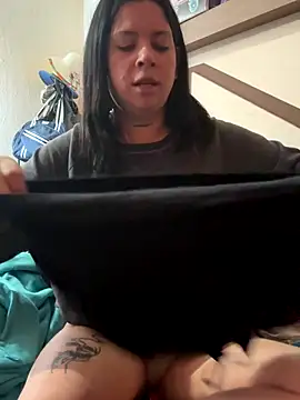 LaGueraDelMar online show from October 30, 2025, 5:46 pm