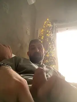 GmGit online show from December 1, 2025, 2:00 pm