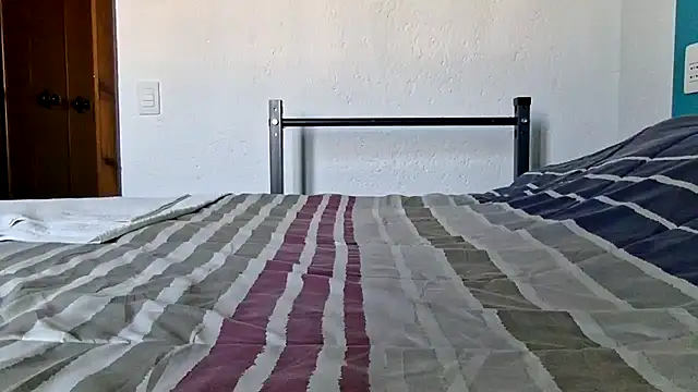 thelion0508 online show from November 7, 2025, 11:10 am