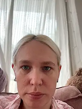 princessbubblegm online show from July 11, 2026, 12:08 pm