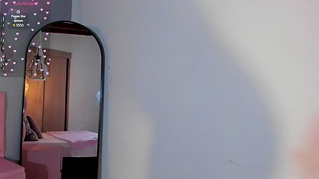 Snapshot of Lexyy_Bluee chatting on October 22, 2025, 3:56 pm Lexyy Bluee online show from October 22, 2025, 3:56 pm